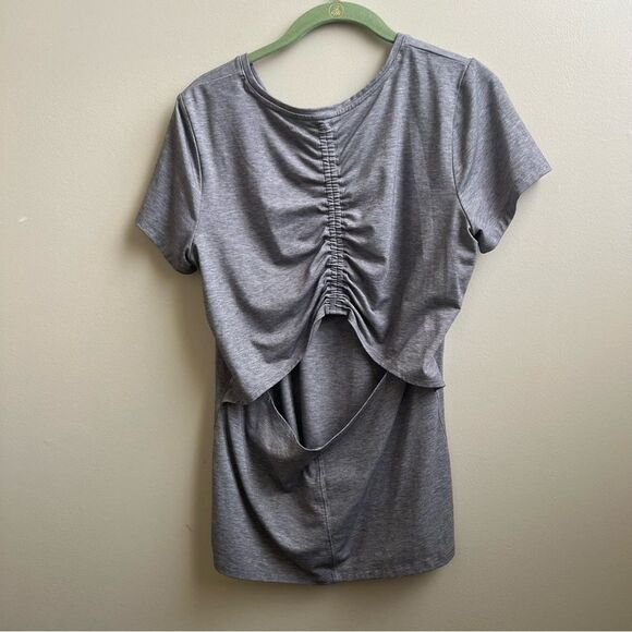 Athleta Encore Tee in Flagstone Heather  Gray Size M - Picture 2 of 4